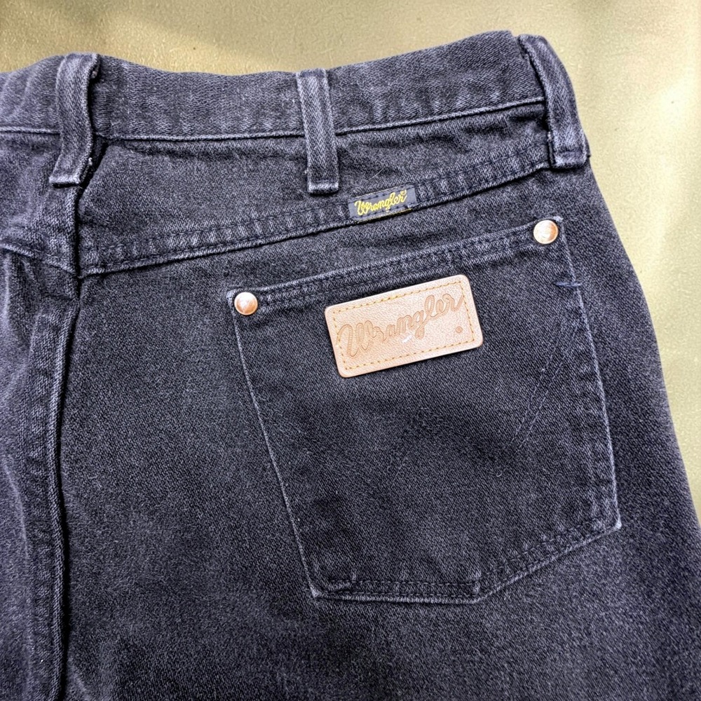 Vintage Wrangler Black Denim Jeans Mens 34x36 Made in USA Straight Leg 33x34.5